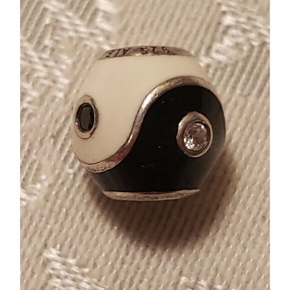 Pandora Yin Yang Charm Sterling Silver Retired Marked 925 ALE White Black Enamel - Picture 6 of 9